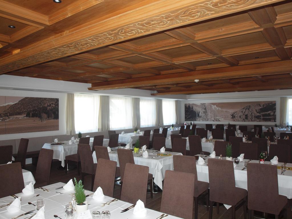 Sporthotel Rasen Rasùn di Sotto Exterior foto